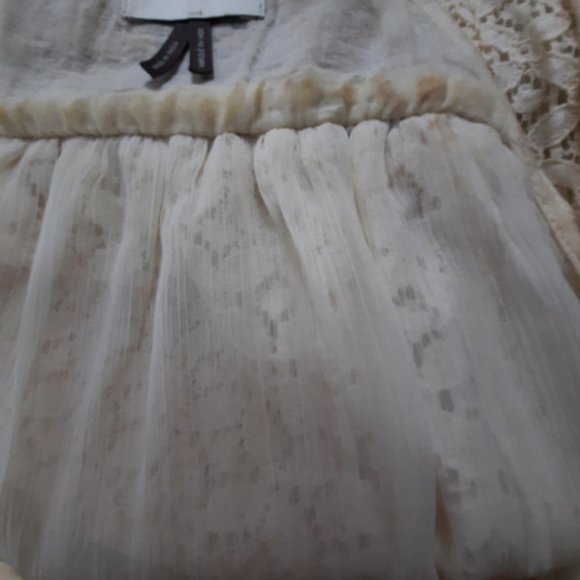 HD in Paris Anthropolgie Antique Look Lace Bohemian Beaded Tank Size 6 - Picture 14 of 16